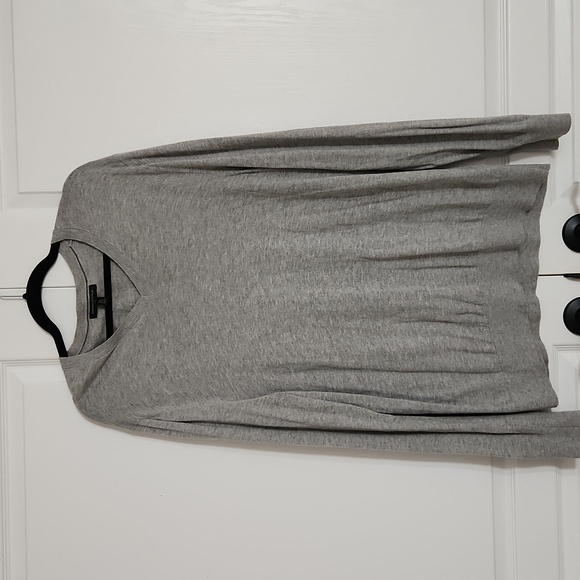 Banana Republic Sweater - Picture 1 of 3
